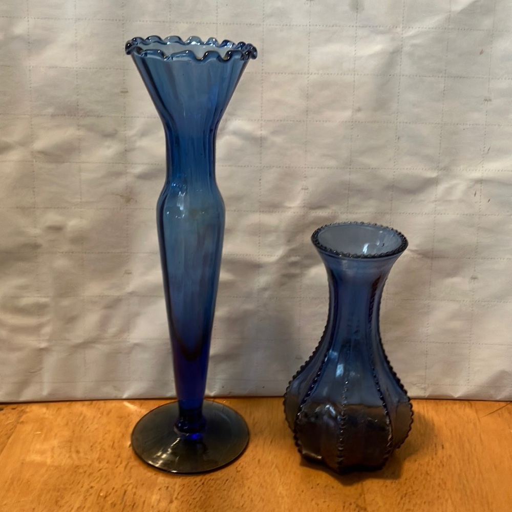 Set of 2 Vintage blue glass vases from 60s -70s.  Both have beautiful details n